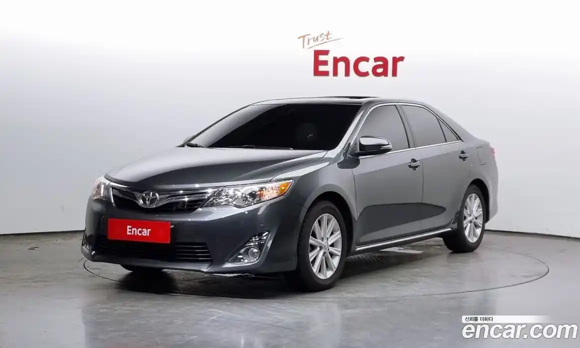 Toyota Camry 2013 3.5 Автомат в Москве № 199626, фото 11