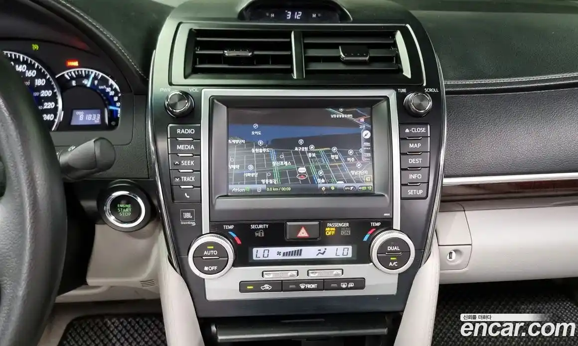 Toyota Camry 2013 3.5 Автомат в Москве № 199626, фото 17