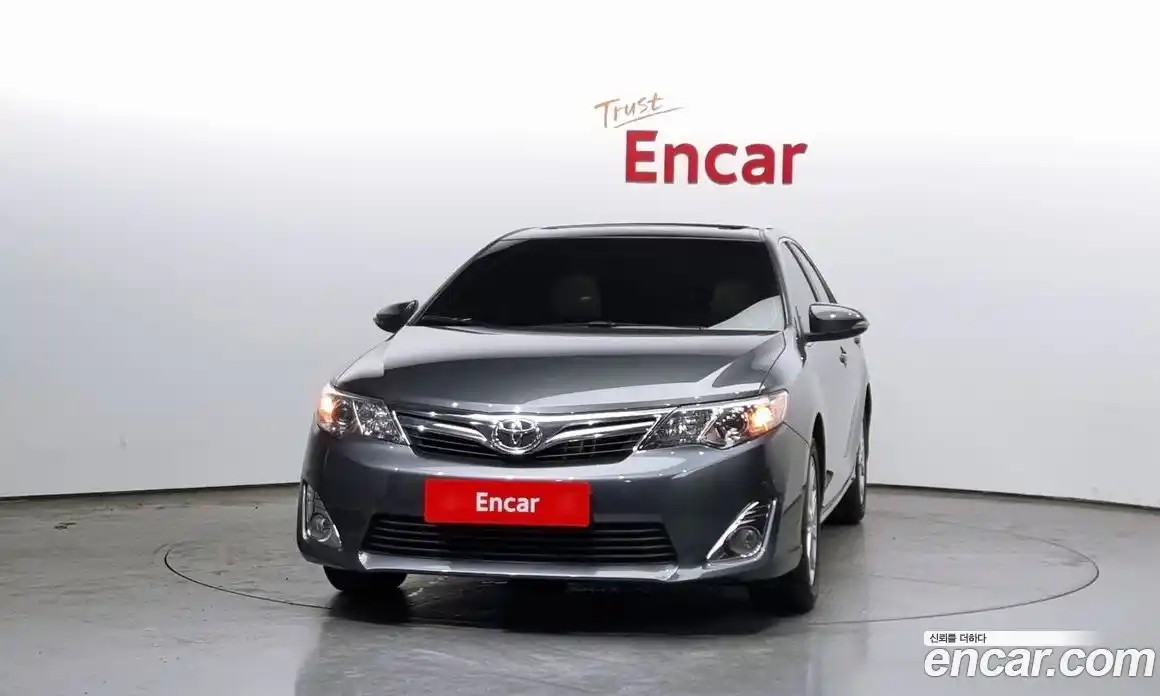 Toyota Camry 2013 3.5 Автомат в Москве № 199626, фото 3