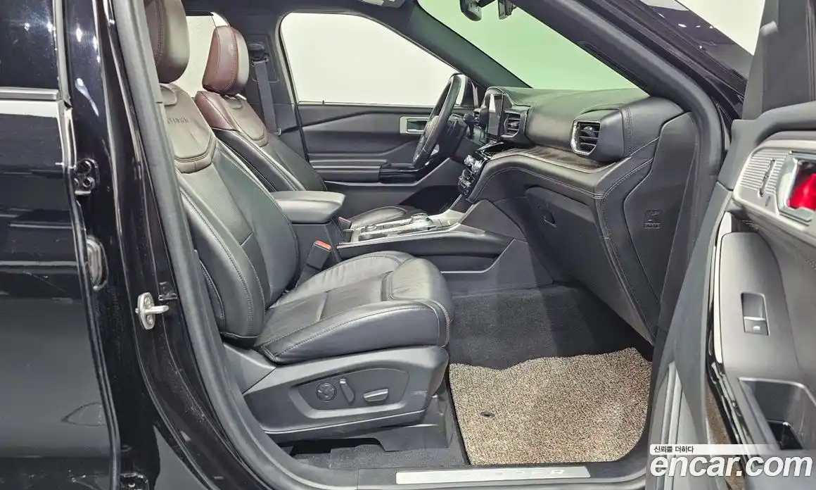 Ford Explorer 2021 3.0 Автомат в Москве № 199864, фото 4