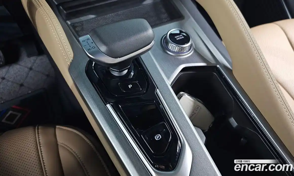 Renault Grand Koleos 2025 1.5 Автомат в Москве № 204082, фото 7