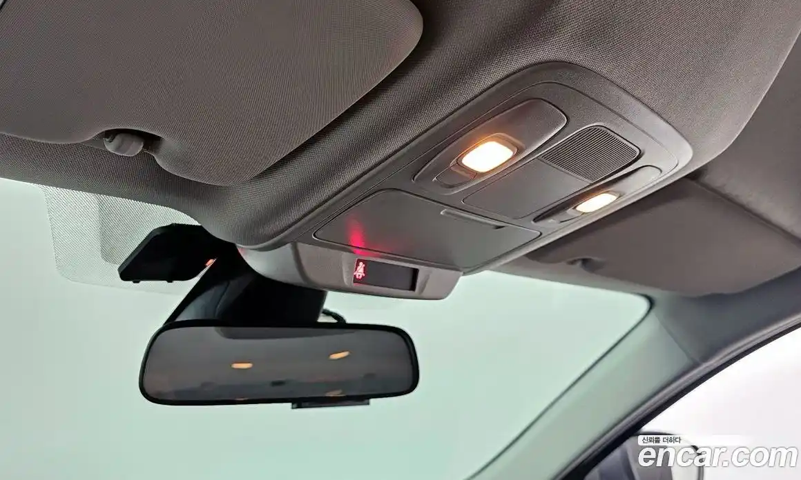 Renault SM6 2020 2.0 Автомат в Москве № 205110, фото 12