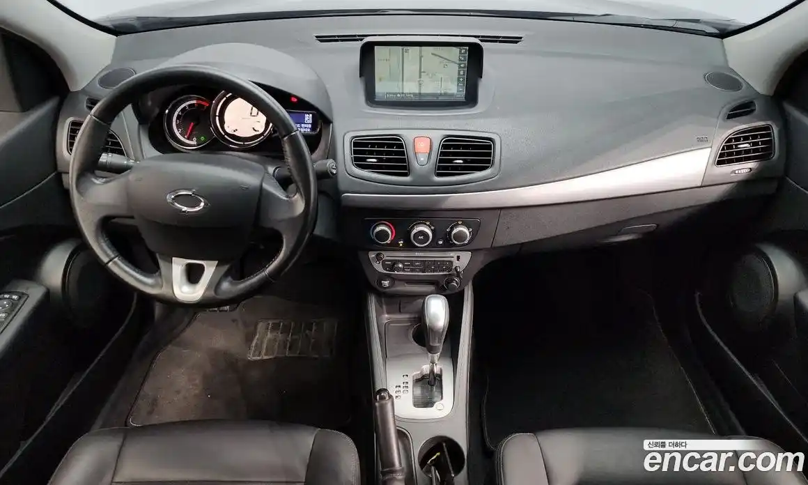 Renault SM3 2019 1.6 Автомат в Москве № 207276, фото 16