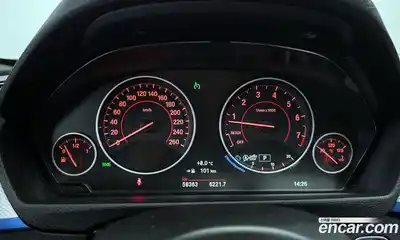 BMW 3-Series 2017 2.0 Автомат в Москве № 211483, миниатюра 7