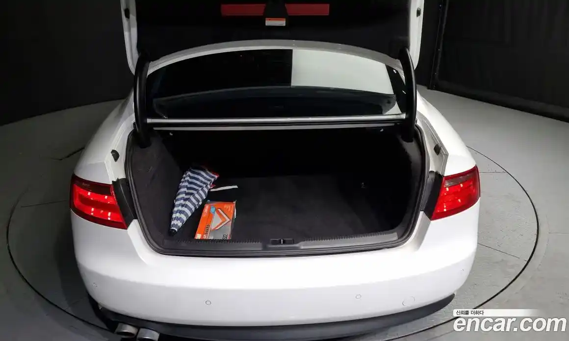 Audi A5 2009 2.0 Автомат в Москве № 211743, фото 8