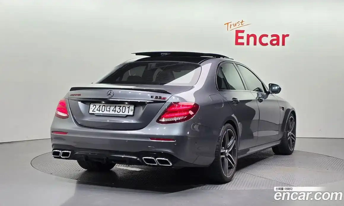 Mercedes-Benz E-Class 2019 4.0 Автомат в Москве № 212221, фото 12