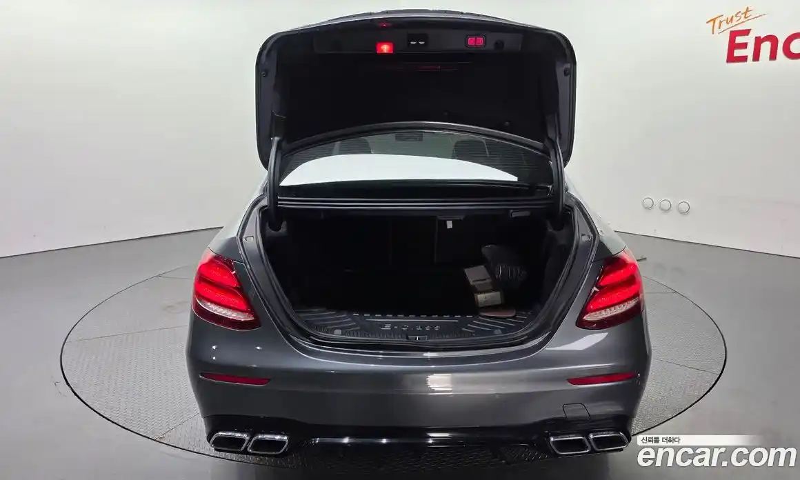 Mercedes-Benz E-Class 2019 4.0 Автомат в Москве № 212221, фото 9