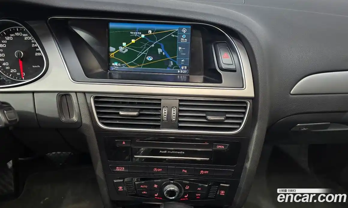 Audi A4 2014 2.0 Автомат в Москве № 212522, фото 11