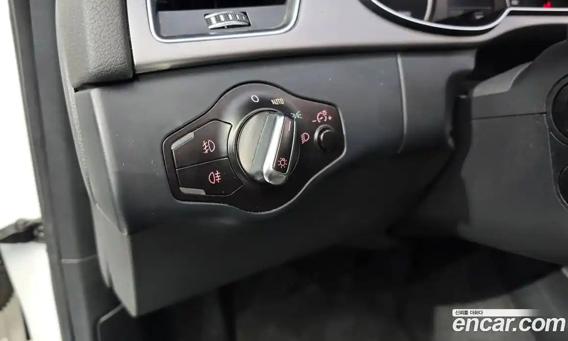 Audi A4 2014 2.0 Автомат в Москве № 212522, фото 16