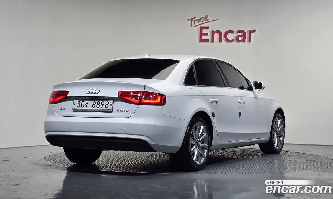 Audi A4 2014 2.0 Автомат в Москве № 212522, фото 5