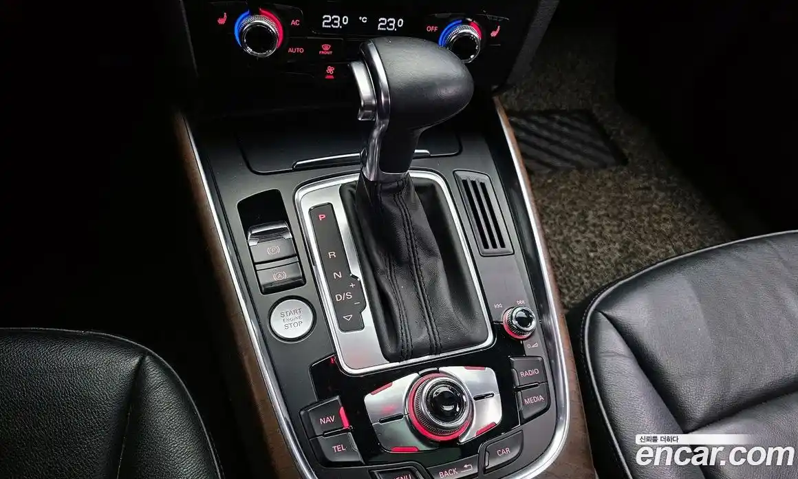 Audi Q5 2014 3.0 Автомат в Москве № 212586, фото 12