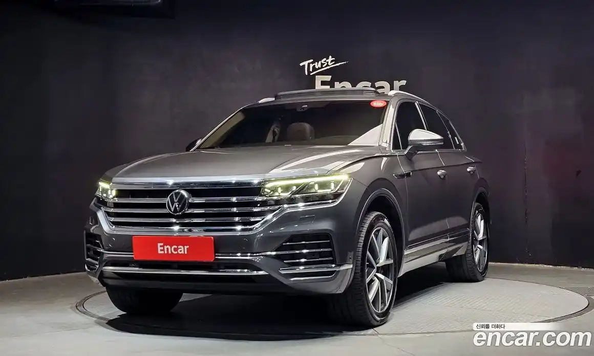 Volkswagen Touareg 2023 3.0 Автомат в Москве № 215094, фото 19