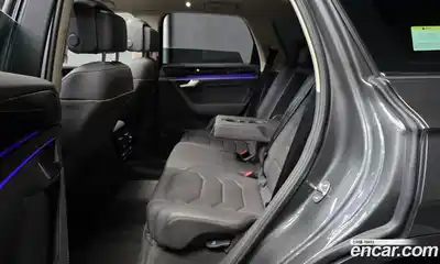 Volkswagen Touareg 2023 3.0 Автомат в Москве № 215094, миниатюра 6