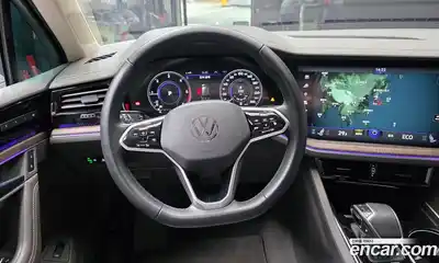 Volkswagen Touareg 2023 3.0 Автомат в Москве № 215094, миниатюра 10