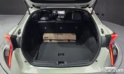 Toyota Prius 2017 1.8 Автомат в Москве № 215536, миниатюра 5