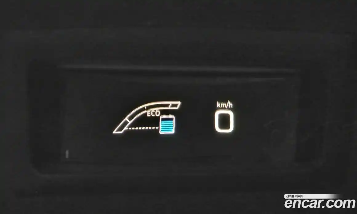 Toyota Prius 2017 1.8 Автомат в Москве № 215536, фото 7