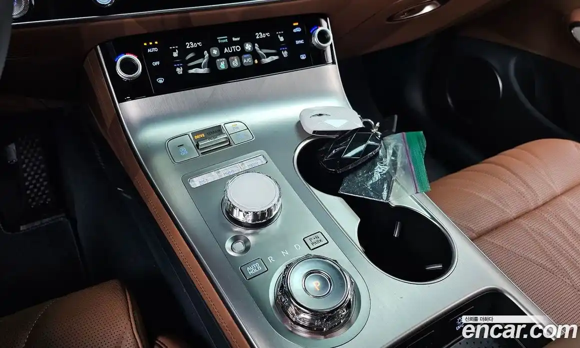 Genesis GV70 2025 2.5 Автомат в Москве № 21771, фото 13