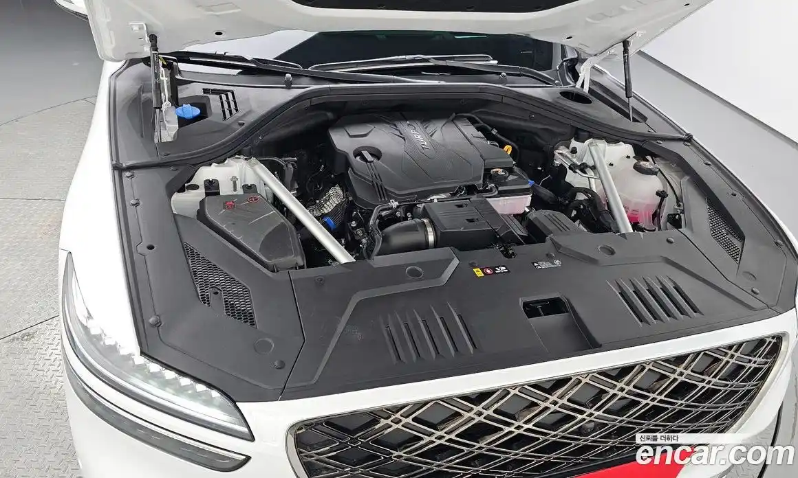 Genesis GV70 2025 2.5 Автомат в Москве № 21771, фото 6