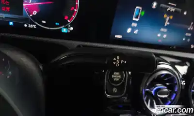 Mercedes-Benz A-Class 2024 2.0 Автомат в Москве № 218628, миниатюра 2