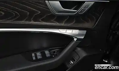 Audi A6 2022 2.0 Автомат в Москве № 220206, миниатюра 3