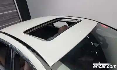 Mercedes-Benz E-Class 2022 2.0 Автомат в Москве № 220216, миниатюра 2