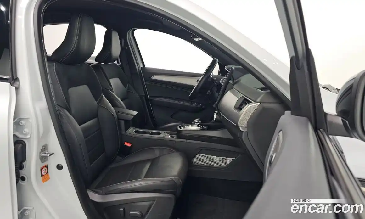 Renault XM3 2024 1.6 Автомат в Москве № 221331, фото 13