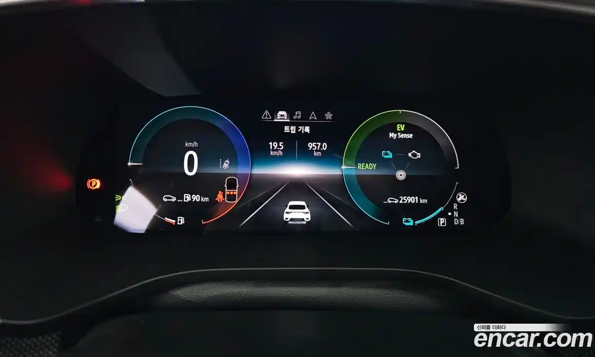 Renault XM3 2024 1.6 Автомат в Москве № 221331, фото 15