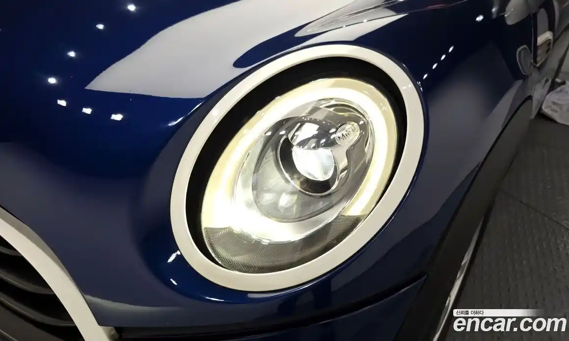 Mini Cooper 2018 1.5 Автомат в Москве № 223090, фото 18