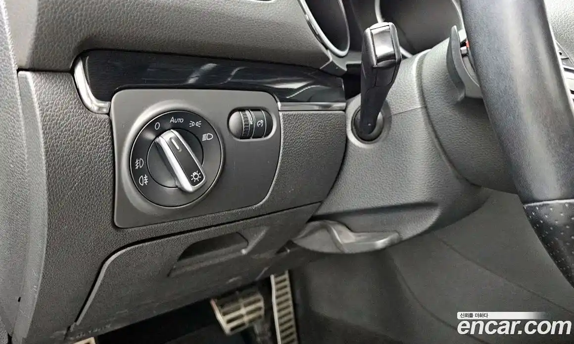 Volkswagen Golf 2011 2.0 Автомат в Москве № 223730, фото 16