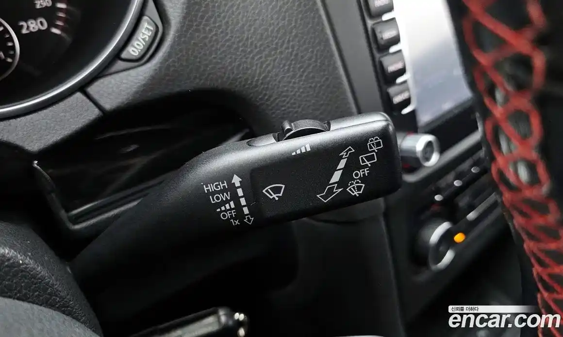 Volkswagen Golf 2011 2.0 Автомат в Москве № 223730, фото 18