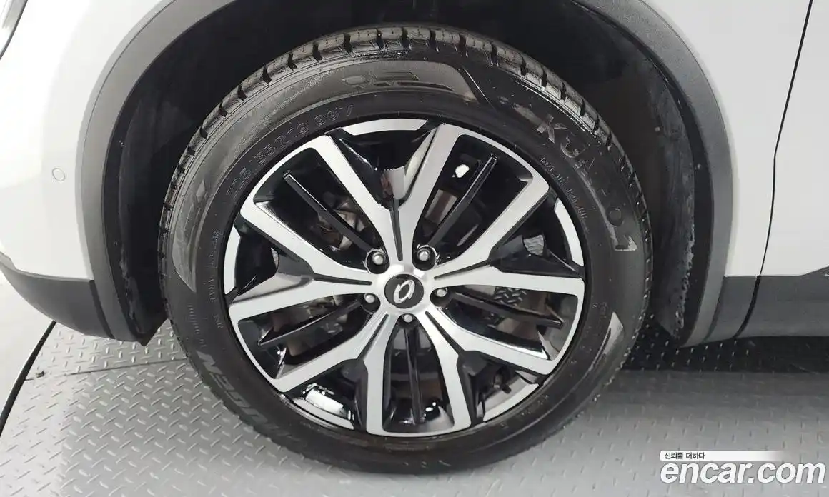 Renault QM6 2022 2.0 Автомат в Москве № 223754, фото 1