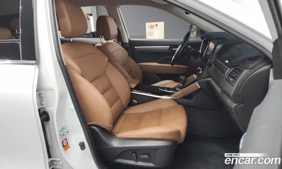 Renault QM6 2022 2.0 Автомат в Москве № 223754, фото 3