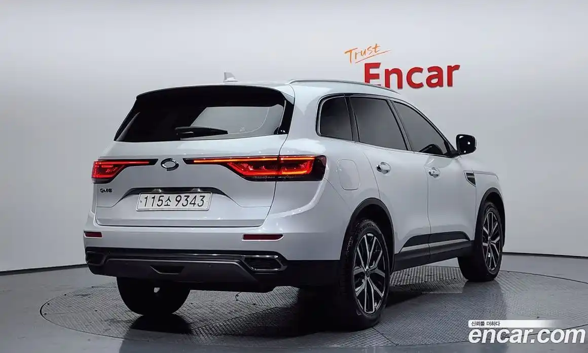 Renault QM6 2022 2.0 Автомат в Москве № 223754, фото 4