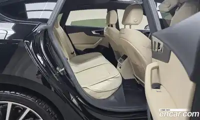 Audi A5 2023 2.0 Автомат в Москве № 229806, миниатюра 6