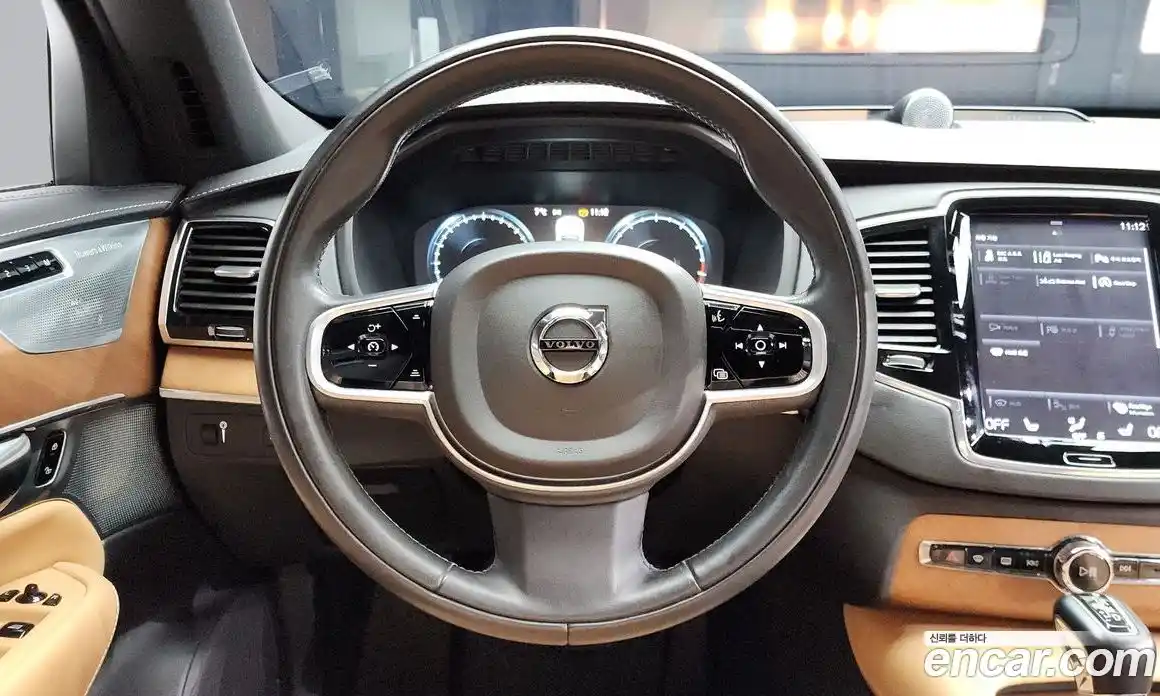 Volvo XC90 2019 2.0 Автомат в Москве № 230631, фото 20