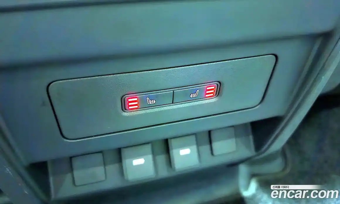 Land Rover Defender 2023 3.0 Автомат в Москве № 231141, фото 16