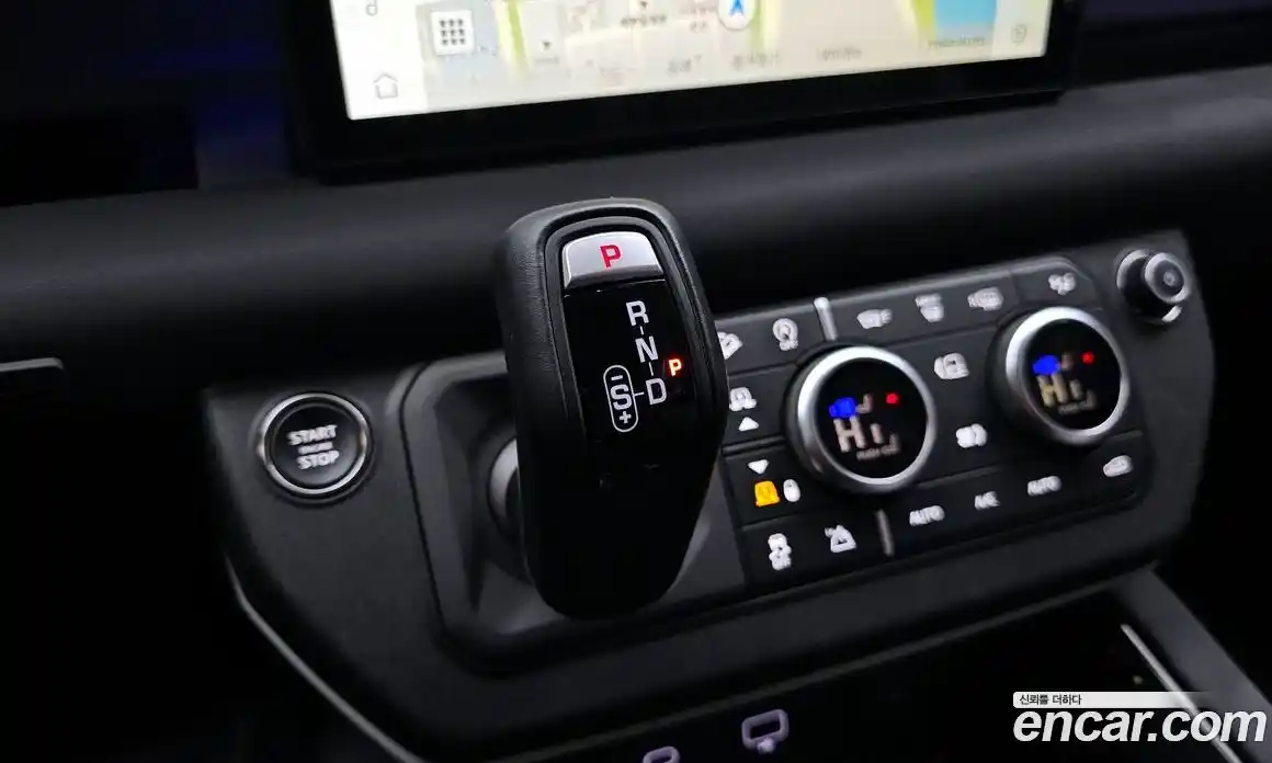 Land Rover Defender 2023 3.0 Автомат в Москве № 231141, фото 19