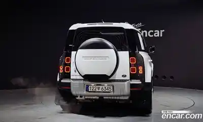 Land Rover Defender 2023 3.0 Автомат в Москве № 231141, миниатюра 9