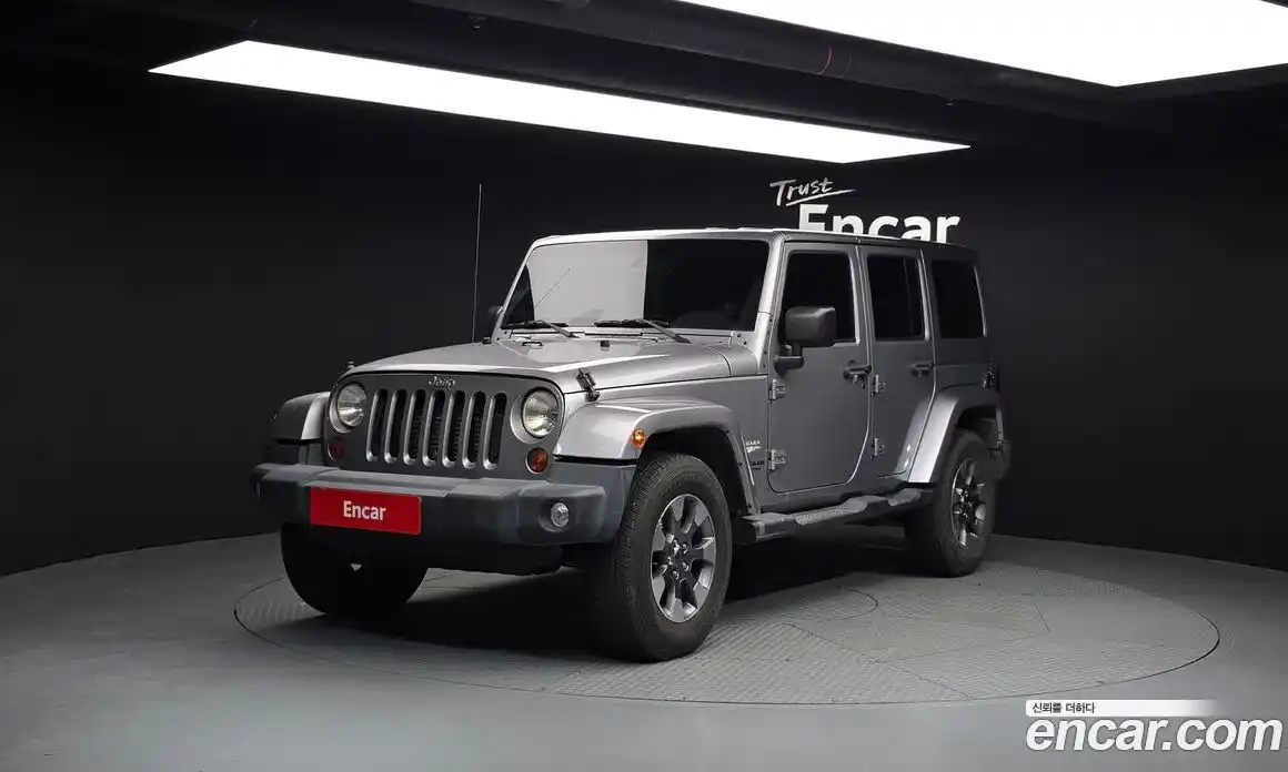 Jeep Wrangler 2013 2.8 Автомат в Москве № 232747, фото 12