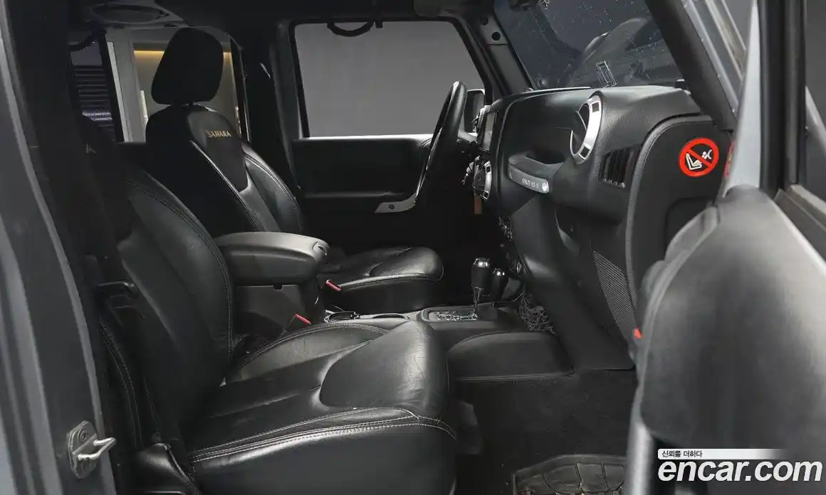 Jeep Wrangler 2013 2.8 Автомат в Москве № 232747, фото 6