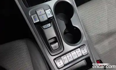 Hyundai Kona 2020 0.2 Автомат в Москве № 2407, миниатюра 12