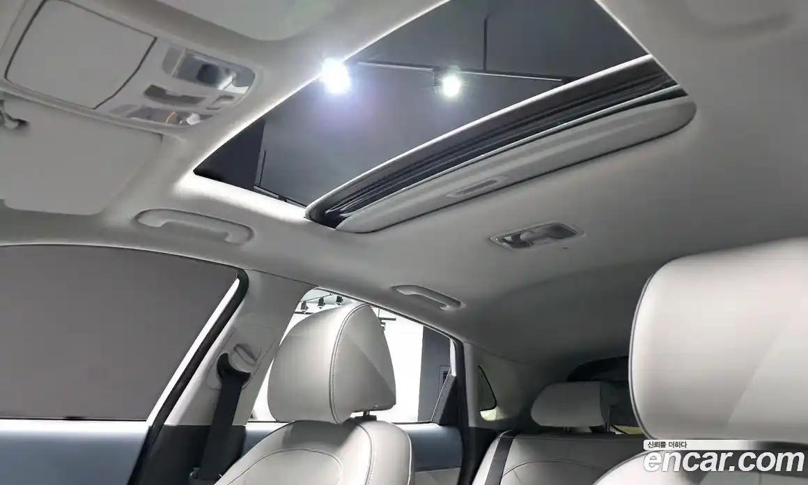 Hyundai Kona 2020 0.2 Автомат в Москве № 2407, фото 19