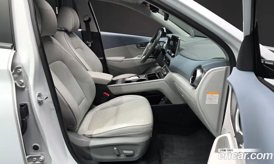 Hyundai Kona 2020 0.2 Автомат в Москве № 2407, фото 4