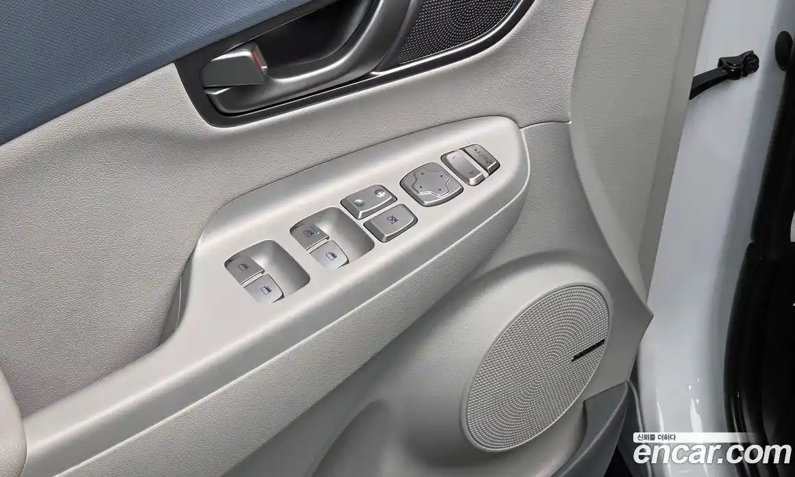 Hyundai Kona 2020 0.2 Автомат в Москве № 2407, фото 5