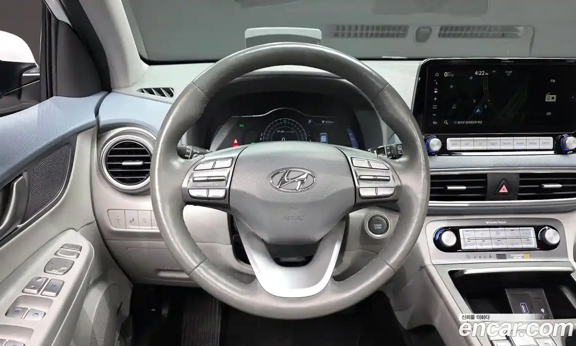 Hyundai Kona 2020 0.2 Автомат в Москве № 2407, фото 10