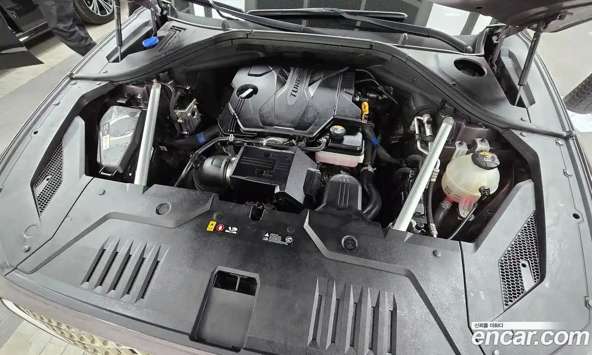 Genesis GV70 2021 2.5 Автомат в Москве № 24178, фото 6