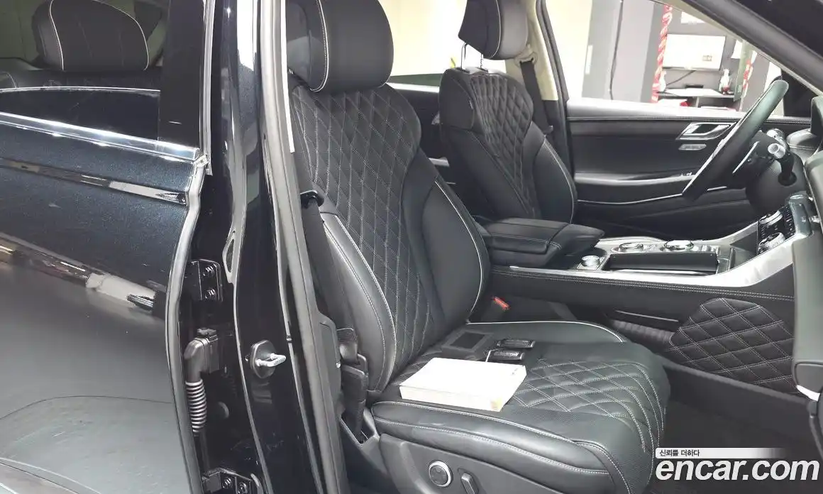 Genesis GV80 2023 2.5 Автомат в Москве № 24225, фото 19