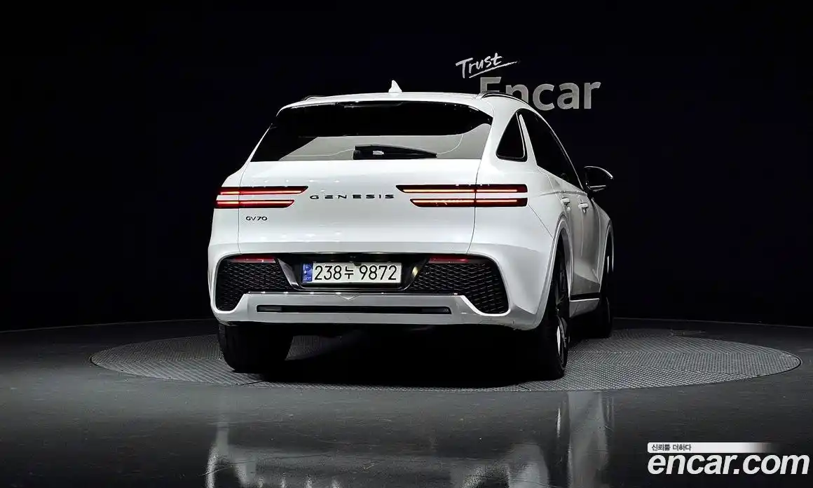 Genesis GV70 2021 2.2 Автомат в Москве № 24704, фото 12