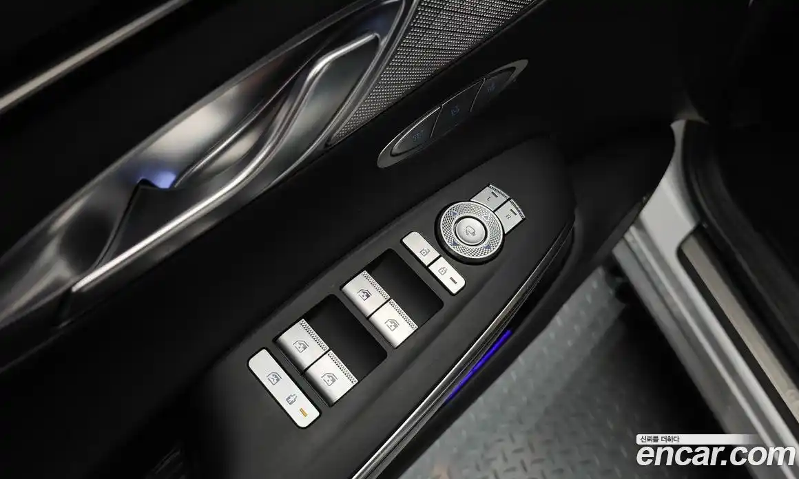 Genesis GV70 2021 2.2 Автомат в Москве № 24704, фото 5