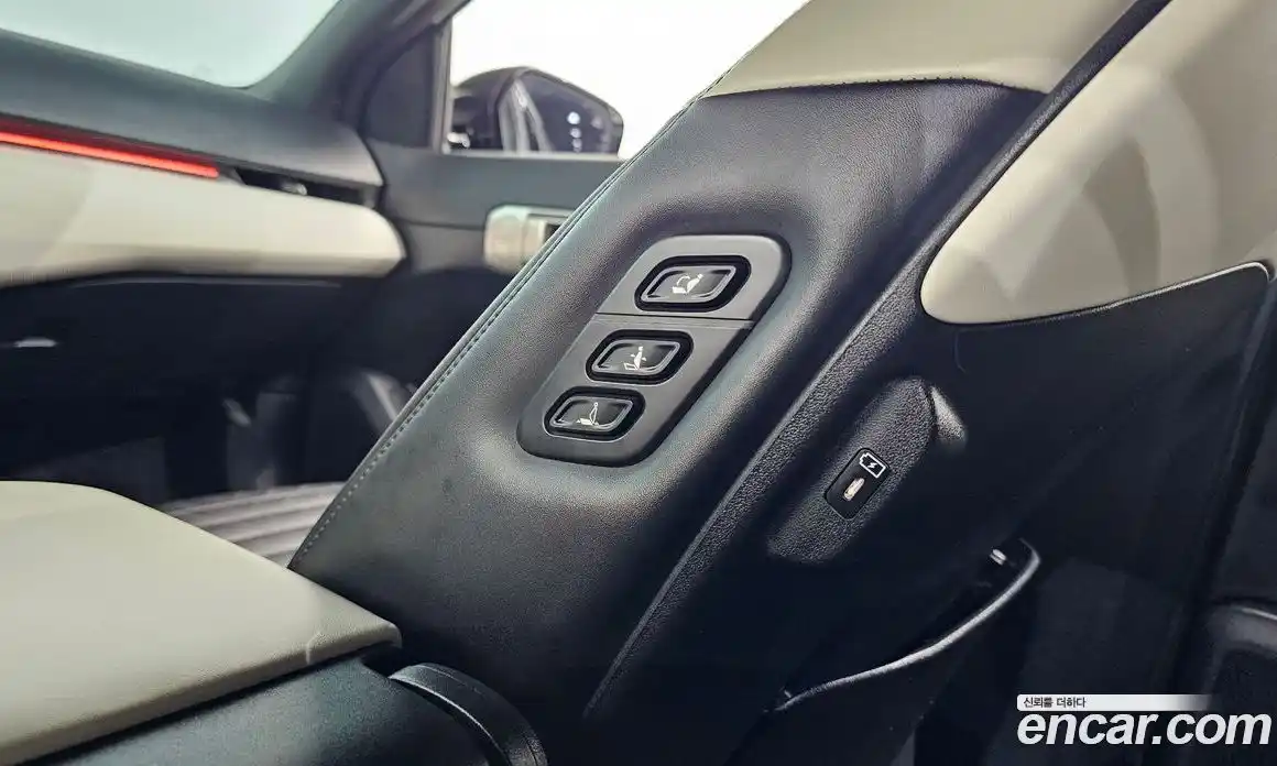 Kia EV4 2026 0.2 Автомат в Москве № 248775, фото 8